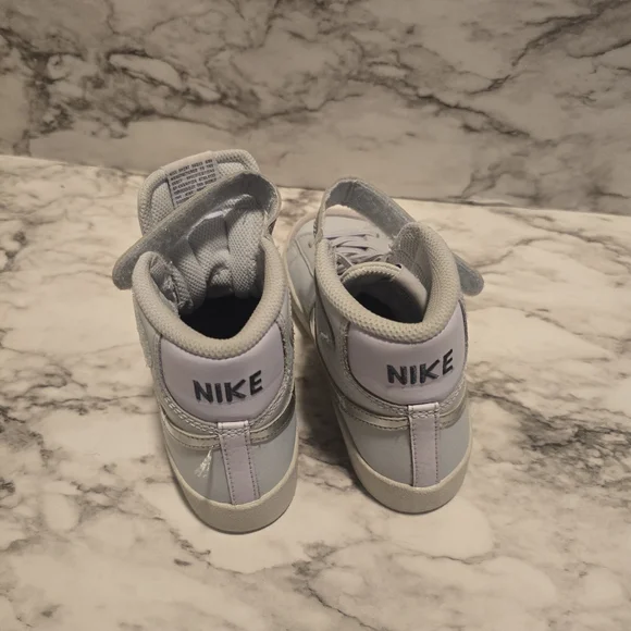 NikePre-School Blazer Mid '77 SIZE 1 - Picture 6 of 8